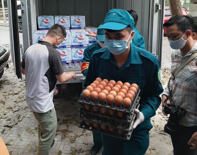 Cung cấp thực phẩm cho khu cách ly phường Trúc Bạch (Hà Nội) được thực hiện thế nào?